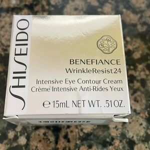 Shiseido Benefiance  Eye contour cream
